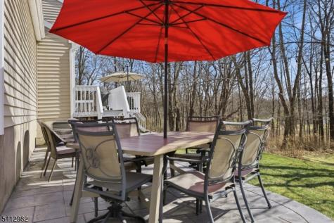 51 Winay Terrace Washington NJ 07853