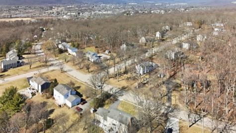 51 Winay Terrace Washington NJ 07853
