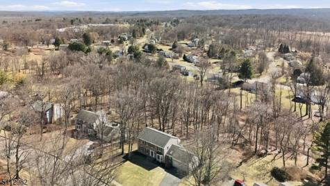 51 Winay Terrace Washington NJ 07853