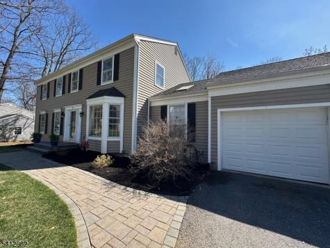 51 Winay Terrace Washington NJ 07853