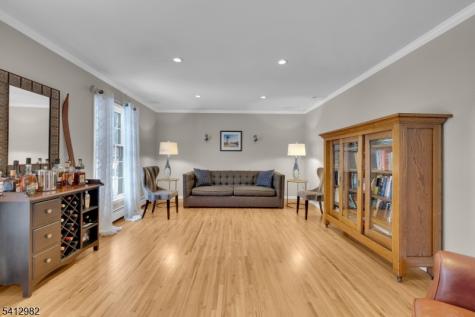 51 Winay Terrace Washington NJ 07853
