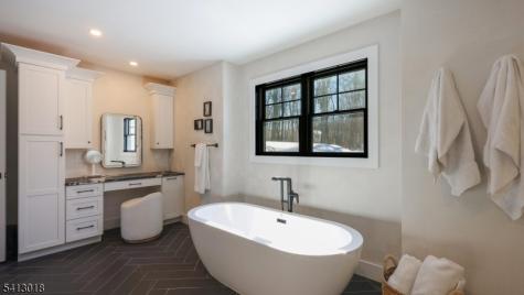 1613 Rising Way Westfield NJ 07092