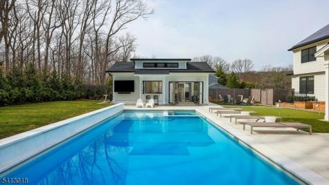1613 Rising Way Westfield NJ 07092