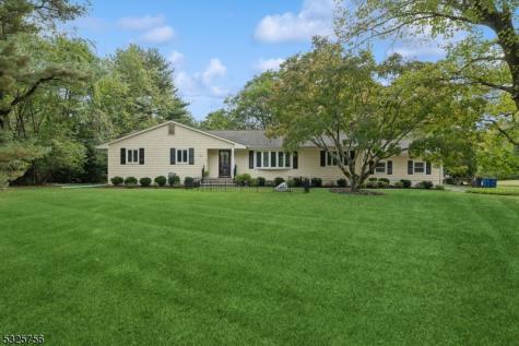 102 Jamestown Road Montgomery NJ 08502