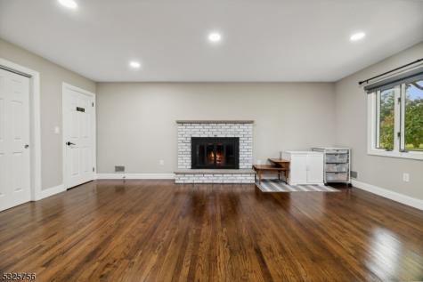 102 Jamestown Road Montgomery NJ 08502