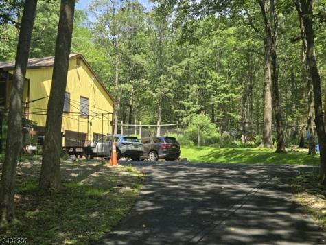10 Hardwick Road Hardwick NJ 07825