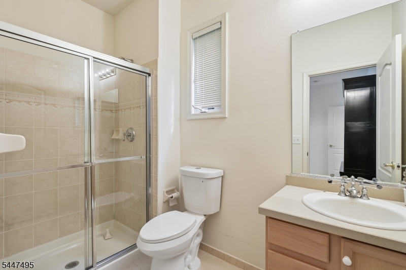 8 Pring Court West Orange NJ 07052