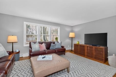 8 Trowbridge Road Morris Plains NJ 07950