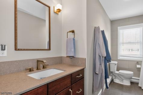 8 Trowbridge Road Morris Plains NJ 07950