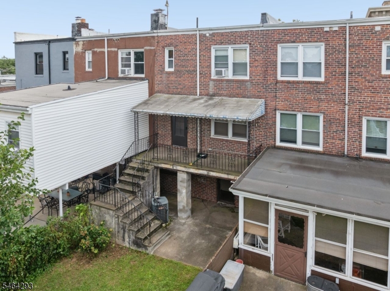 71 E 3rd Street Bayonne NJ 07002