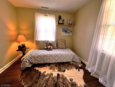 54 Darling Avenue Bloomfield NJ 07003