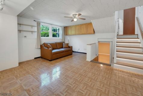 15 Maxine Drive Morris NJ 07960