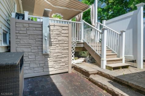 15 Maxine Drive Morris NJ 07960