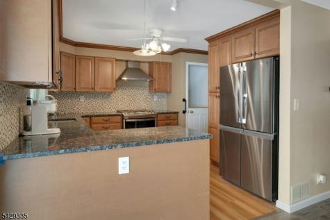 15 Maxine Drive Morris NJ 07960