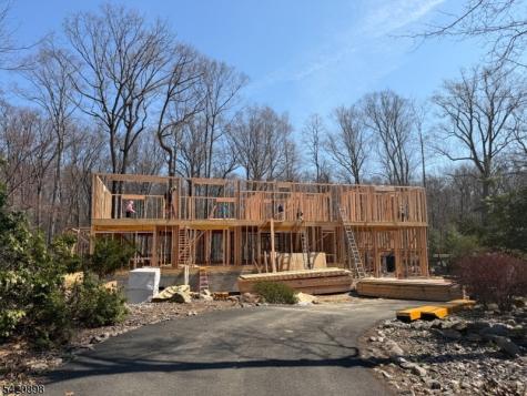 20 Cambridge Drive Allendale NJ 07401