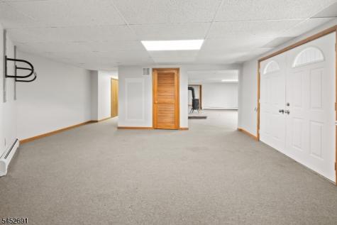 90 Phillips Road Frankford NJ 07826