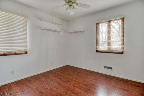 499 Old Stage Road Spotswood NJ 08884
