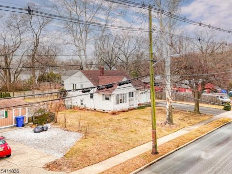 499 Old Stage Road Spotswood NJ 08884