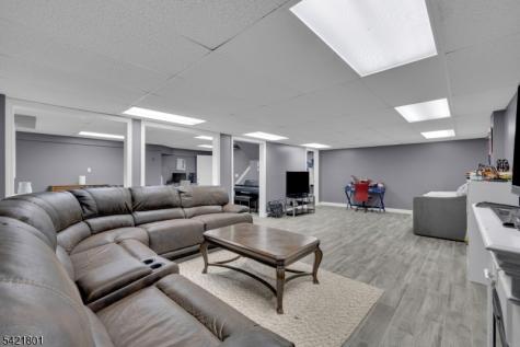 6 Quarry Road Franklin NJ 08886