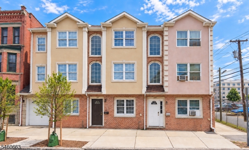 20 E Kinney Street Newark NJ 07102