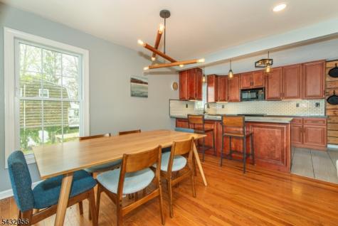 17 Reeve Avenue Stanhope NJ 07874
