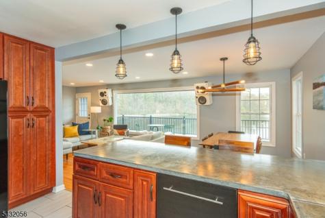 17 Reeve Avenue Stanhope NJ 07874