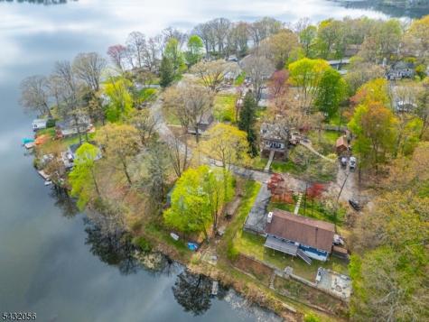 17 Reeve Avenue Stanhope NJ 07874