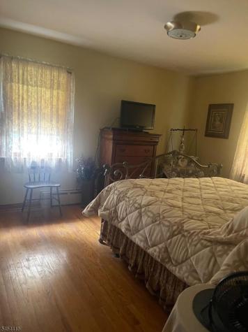 8 Regina Lane Independence NJ 07838