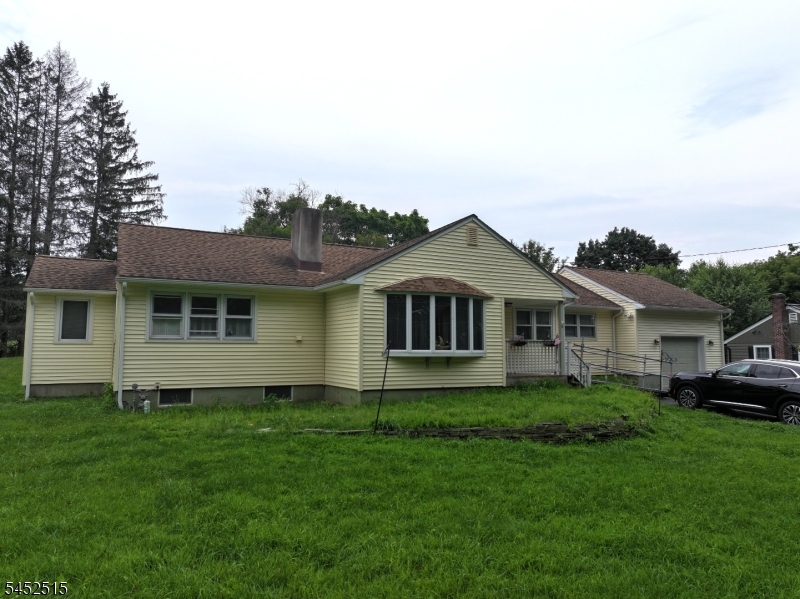 16 Lloyd Avenue Branchville NJ 07826