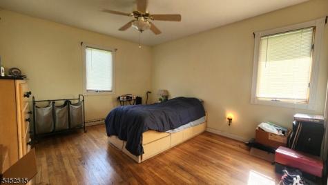 16 Lloyd Avenue Branchville NJ 07826