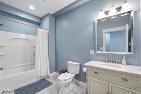 2 Himsl Court West Orange NJ 07052