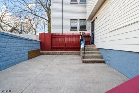130 Renner Avenue Newark NJ 07112