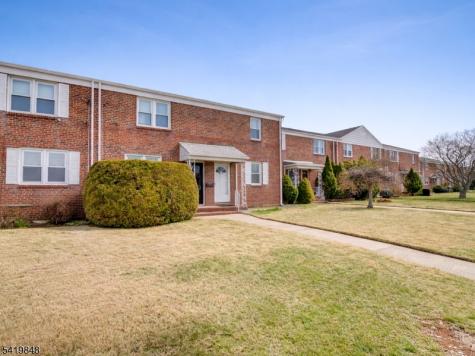 824 N Stiles Street Linden NJ 07036