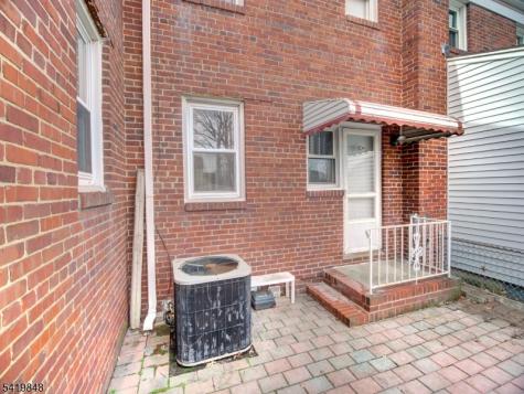 824 N Stiles Street Linden NJ 07036