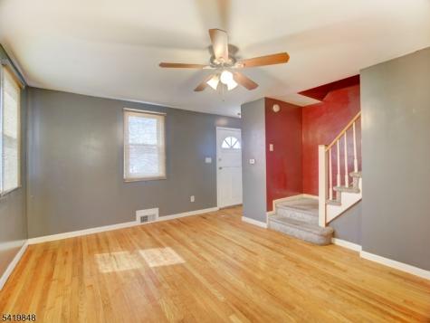 824 N Stiles Street Linden NJ 07036