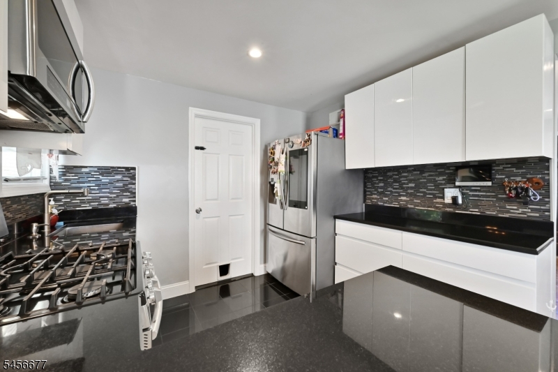 464 Simons Avenue Hackensack NJ 07601