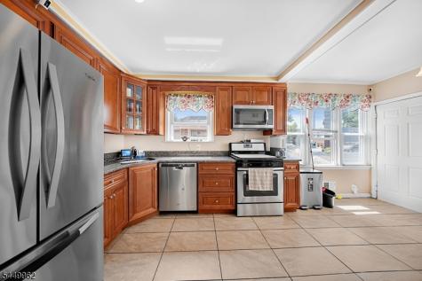 93 N 15th Street Prospect Park NJ 07508
