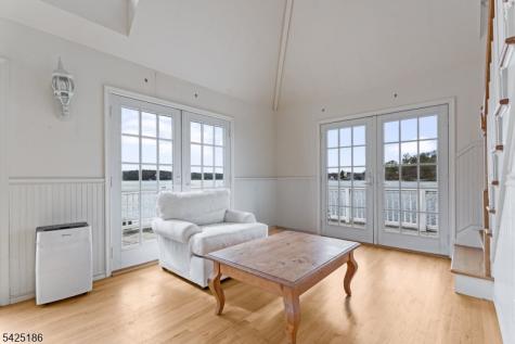 159 Mcgregor Avenue Mount Arlington NJ 07856
