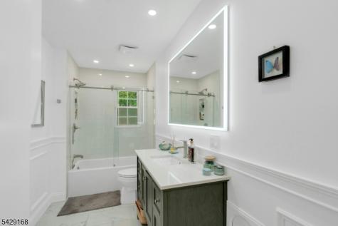 109 Malcolm Road Mahwah NJ 07430