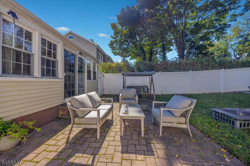 14 Farmingdale Avenue Bloomfield NJ 07003