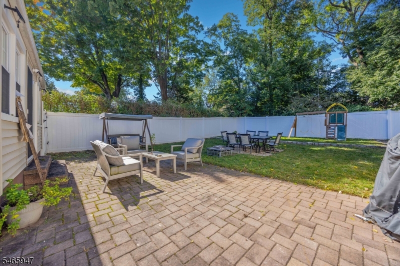 14 Farmingdale Avenue Bloomfield NJ 07003