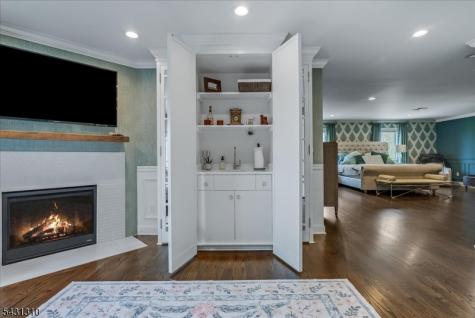 12 Beacon Hill Drive Chester NJ 07930