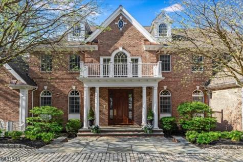 12 Beacon Hill Drive Chester NJ 07930