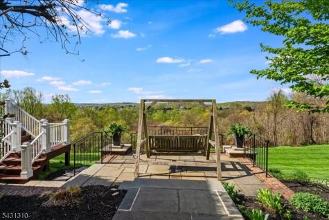 12 Beacon Hill Drive Chester NJ 07930