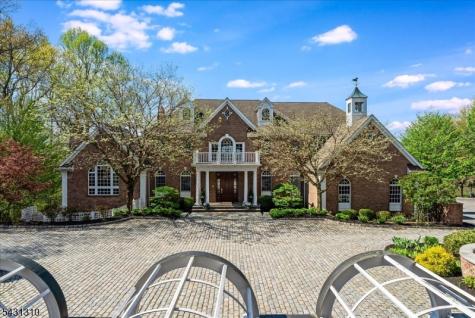 12 Beacon Hill Drive Chester NJ 07930
