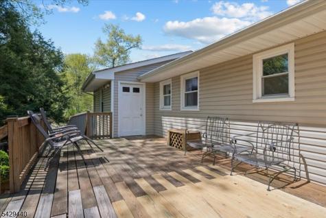 119 Rollins Trail Hopatcong NJ 07843