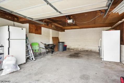 119 Rollins Trail Hopatcong NJ 07843