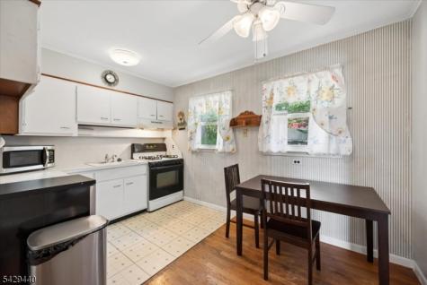 119 Rollins Trail Hopatcong NJ 07843