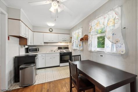 119 Rollins Trail Hopatcong NJ 07843