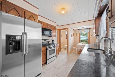 169 Oak Ridge Avenue Nutley NJ 07110
